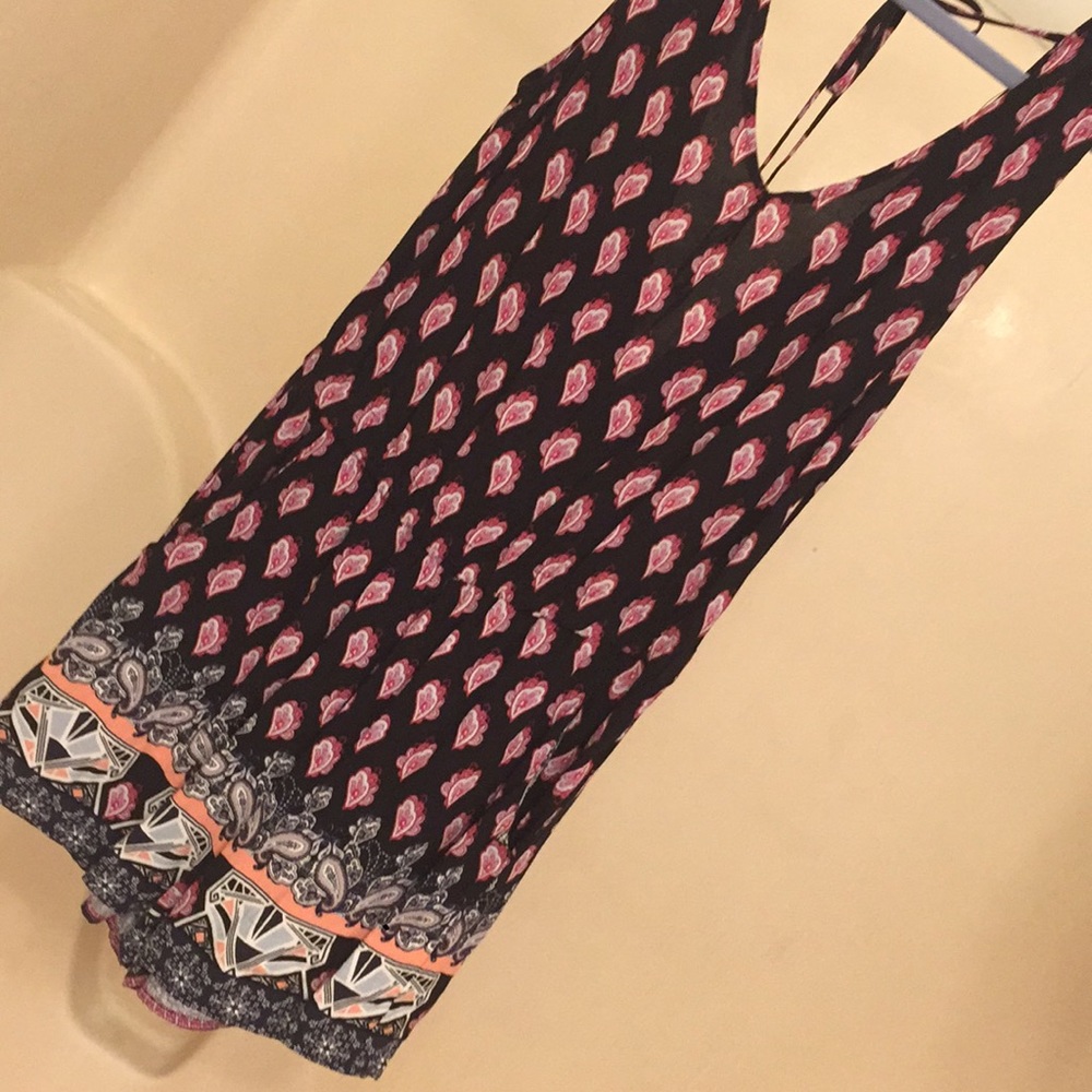 Cute romper!